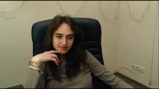 Image 12 of gemma_arterton Stream on Chaturbate on 16 days ago