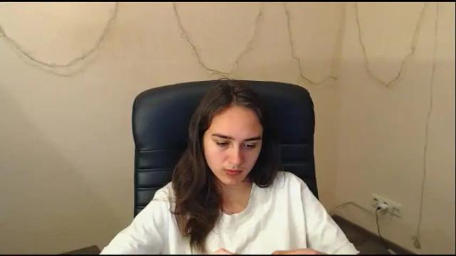Image 3 of gemma_arterton Stream on Chaturbate on 9 days ago