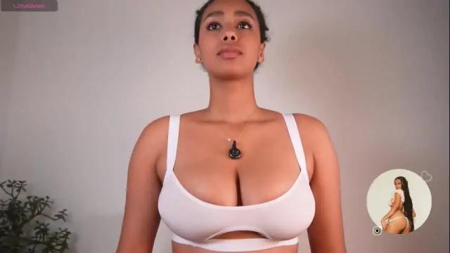 Image 4 of gemmacarter_ Stream on Chaturbate on 2 months ago