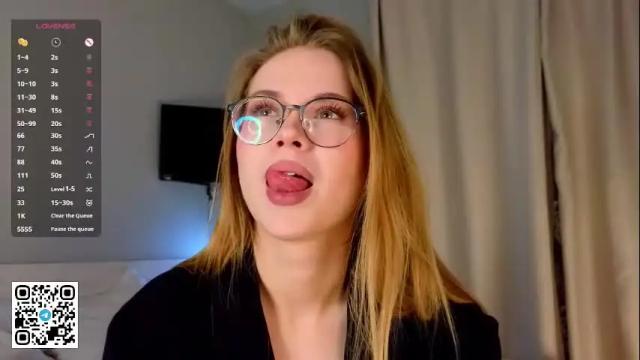 Image 11 of gemmacockayne Stream on Chaturbate on 1 month ago
