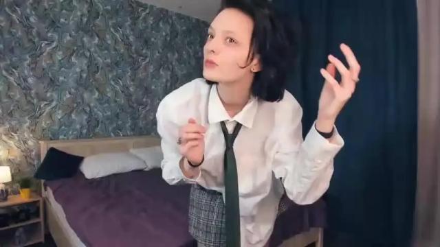 Image 8 of gemmahendry Stream on Chaturbate on 15 months ago