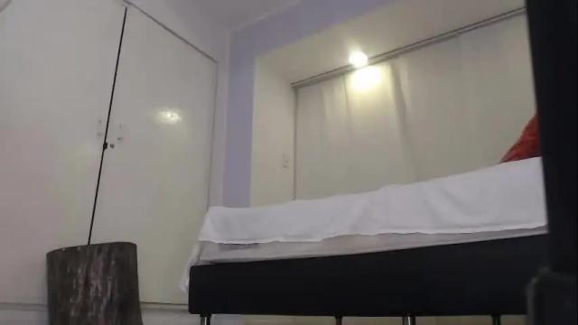 Image 2 of genesis_moretz Stream on Chaturbate on 2 months ago