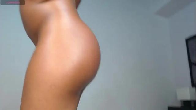 Image 8 of genesis_moretz Stream on Chaturbate on 13 days ago
