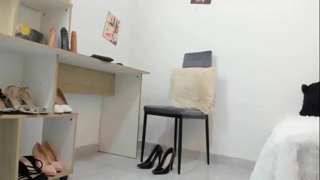 Image 11 of genesis_torres Stream on Chaturbate on 2 months ago