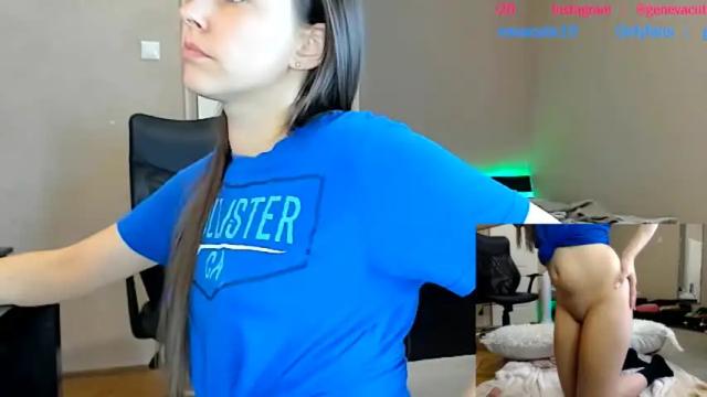 Image 10 of genevacute19 Stream on Chaturbate on 21 months ago
