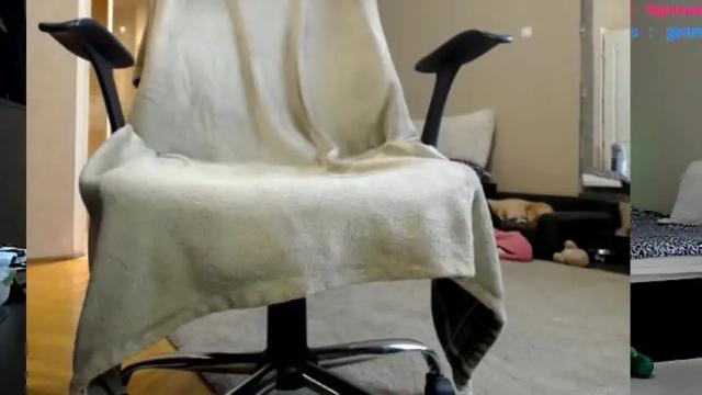 Image 8 of genevacute19 Stream on Chaturbate on 21 months ago