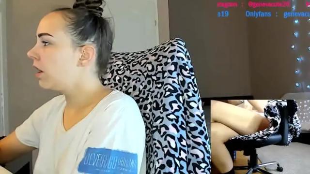 Image 3 of genevacute19 Stream on Chaturbate on 21 months ago