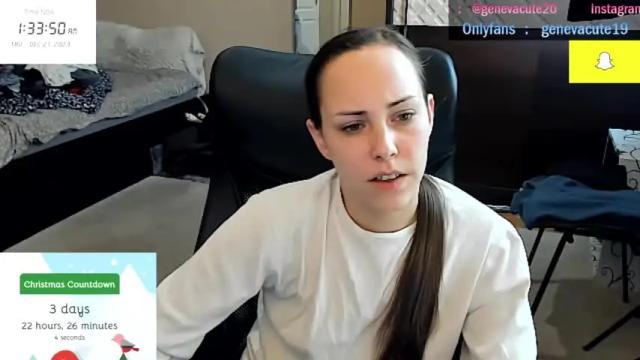 Image 8 of genevacute19 Stream on Chaturbate on 19 months ago