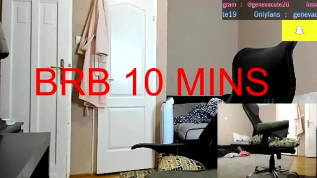 Image 4 of genevacute19 Stream on Chaturbate on 18 months ago