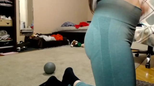 Image 4 of genevacute19 Stream on Chaturbate on 18 months ago