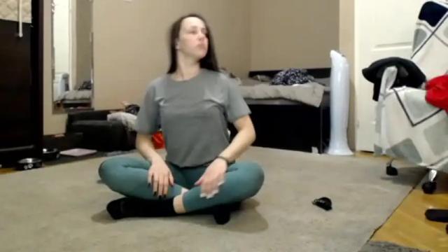 Image 3 of genevacute19 Stream on Chaturbate on 18 months ago