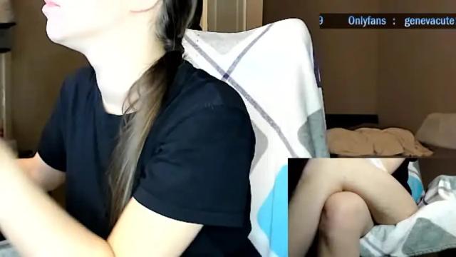 Image 7 of genevacute19 Stream on Chaturbate on 17 months ago