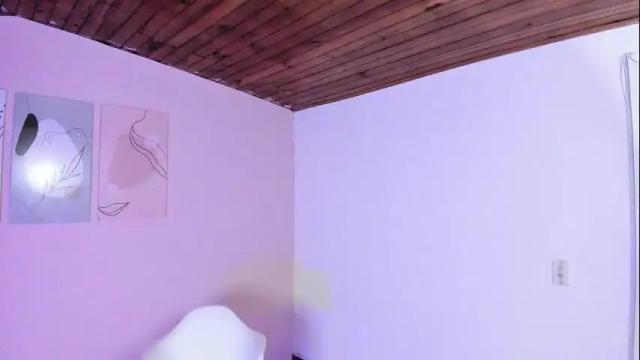 Image 10 of gennesis_love Stream on Chaturbate on 2 months ago
