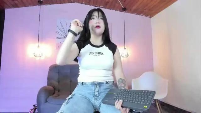 Image 10 of gennesis_love Stream on Chaturbate on 1 month ago