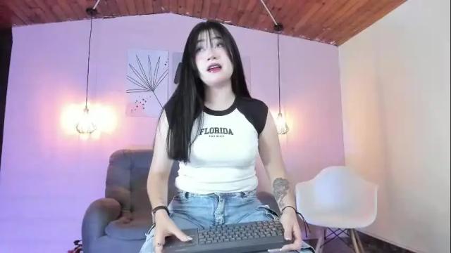Image 8 of gennesis_love Stream on Chaturbate on 1 month ago