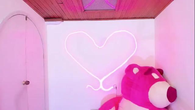 Image 10 of gennesis_love Stream on Chaturbate on 1 month ago
