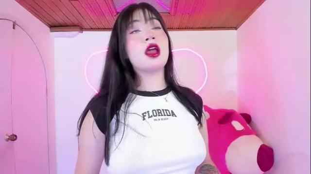 Image 3 of gennesis_love Stream on Chaturbate on 1 month ago