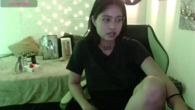 Image 10 of gennesishot Stream on Chaturbate on 14 months ago