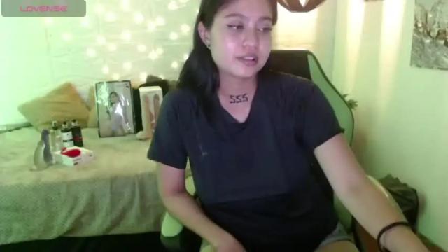 Image 12 of gennesishot Stream on Chaturbate on 14 months ago