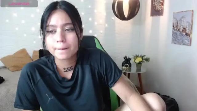 Image 2 of gennesishot Stream on Chaturbate on 14 months ago