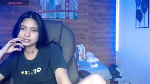Image 12 of gennesishot Stream on Chaturbate on 14 months ago