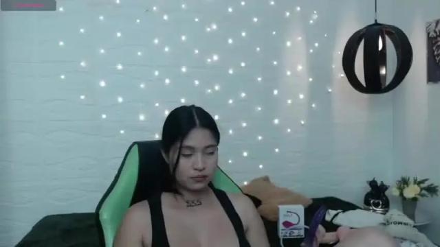 Image 6 of gennesishot Stream on Chaturbate on 14 months ago