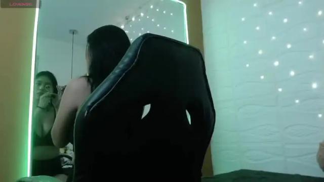 Image 8 of gennesishot Stream on Chaturbate on 14 months ago