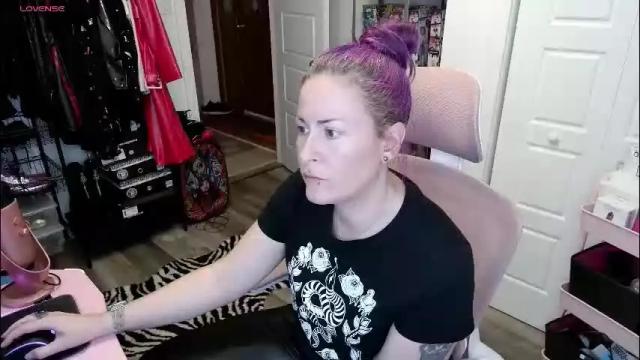 Thumbnail 1, gennyrock's Stream at Chaturbate, 1 month ago