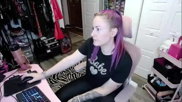 Image 7 of gennyrock Stream on Chaturbate on 1 month ago