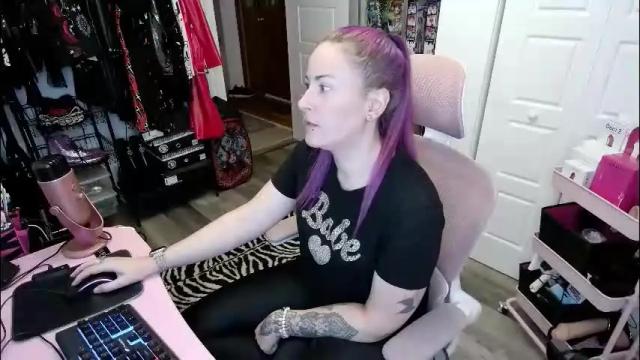 Thumbnail 3, gennyrock's Stream at Chaturbate, 1 month ago