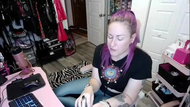 Thumbnail 1, gennyrock's Stream at Chaturbate, 1 month ago