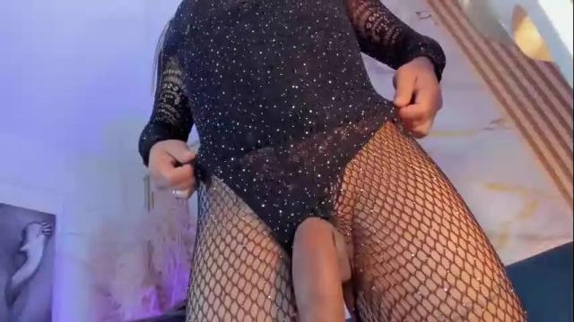 Image 2 of genobeba_ts Stream on Chaturbate on 4 months ago