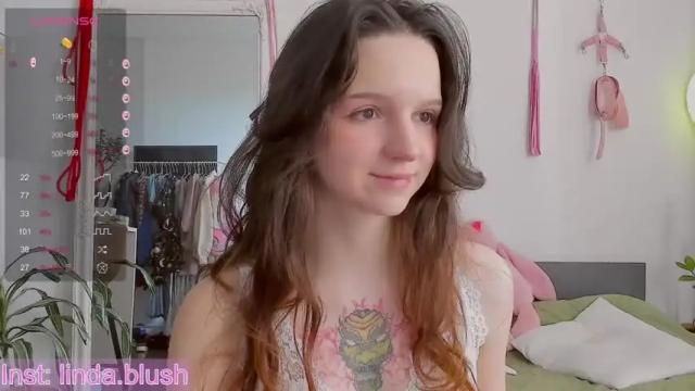 Image 6 of gentle_soull Stream on Chaturbate on 14 months ago
