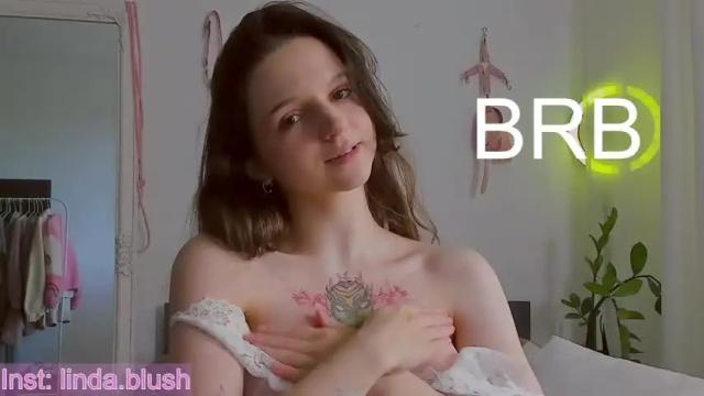 Image 10 of gentle_soull Stream on Chaturbate on 14 months ago