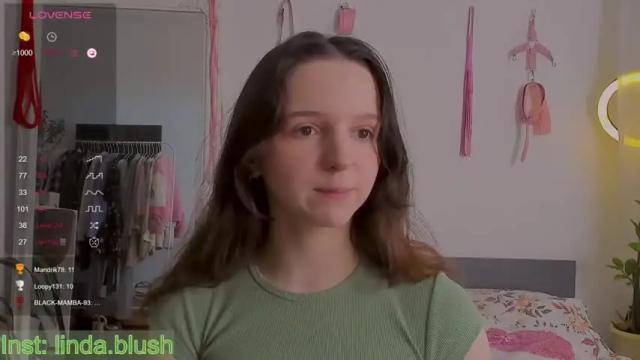 Image 11 of gentle_soull Stream on Chaturbate on 14 months ago