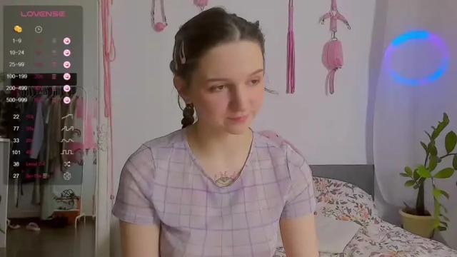 Image 6 of gentle_soull Stream on Chaturbate on 13 months ago