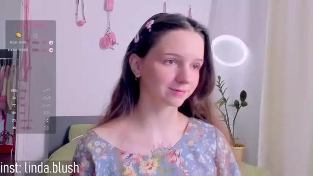 Image 4 of gentle_soull Stream on Chaturbate on 13 months ago