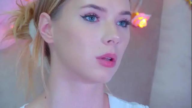 Image 3 of gentlerossi Stream on Chaturbate on 1 month ago