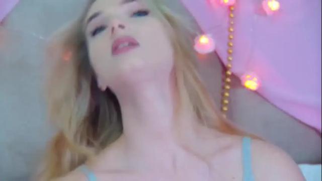 Image 4 of gentlerossi Stream on Chaturbate on 1 month ago