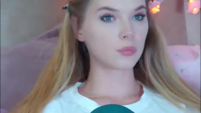 Image 3 of gentlerossi Stream on Chaturbate on 2 months ago