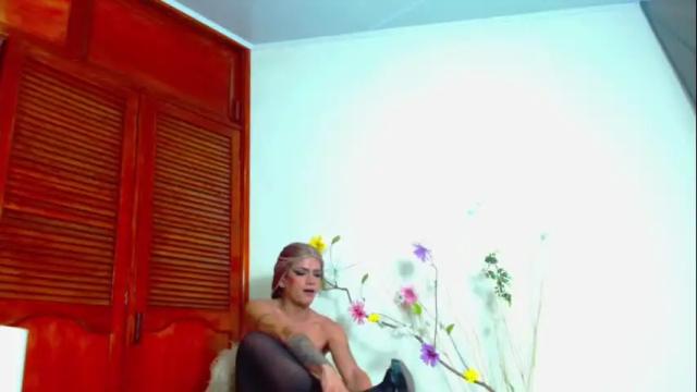 Image 2 of geogina_ms Stream on Chaturbate on 1 month ago