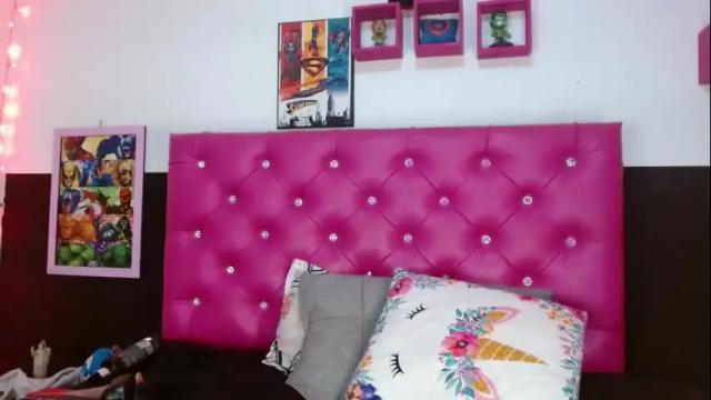 Image 4 of georgia_klaudet Stream on Chaturbate on 14 days ago