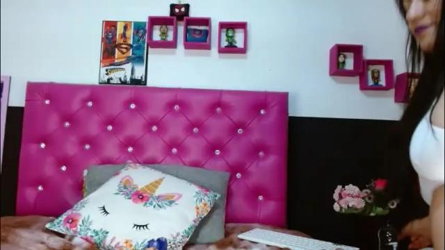 Image 4 of georgia_klaudet Stream on Chaturbate on 4 days ago