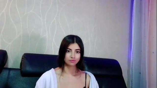 Image 6 of georgia_oli Stream on Chaturbate on 1 month ago
