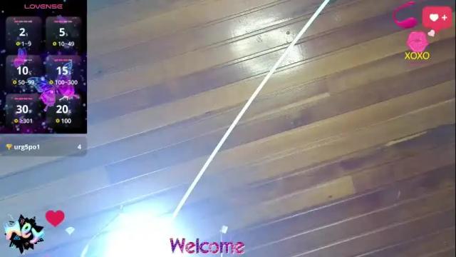Image 3 of georgia_oli Stream on Chaturbate on 29 days ago