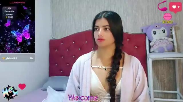 Image 7 of georgia_oli Stream on Chaturbate on 12 days ago