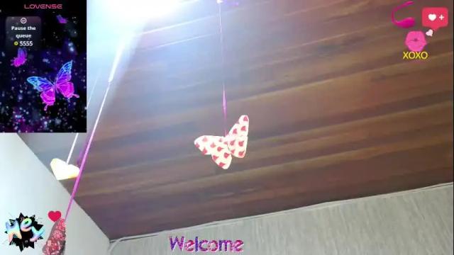 Image 2 of georgia_oli Stream on Chaturbate on 10 days ago