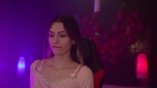 Image 2 of georgiamorandi Stream on Chaturbate on 15 months ago