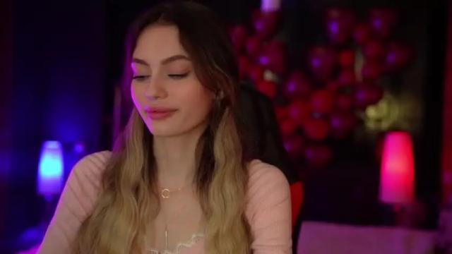 Image 7 of georgiamorandi Stream on Chaturbate on 15 months ago