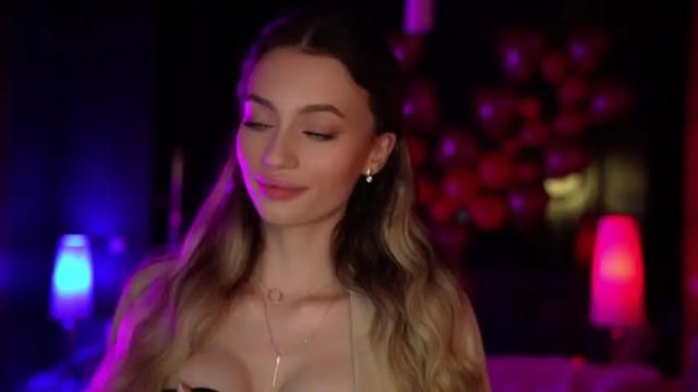 Image 2 of georgiamorandi Stream on Chaturbate on 15 months ago